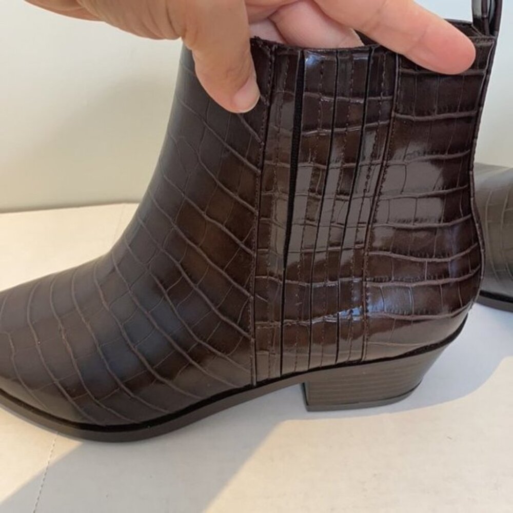 Addition Elle Women Brown Crocodile Embossed Faux Leather Ankle Boots Size 9W - Picture 10 of 13